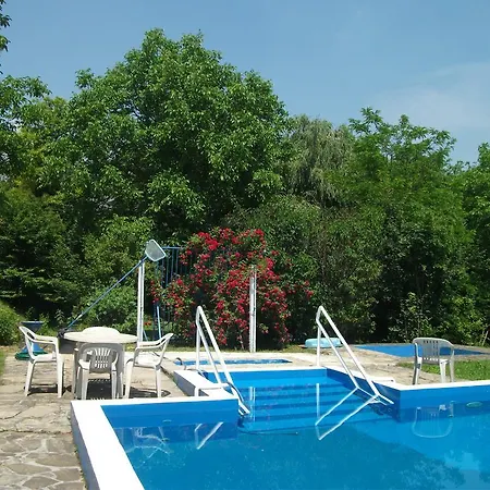 Angela Farm Naturista Camping & Bungalowpark