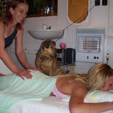 Angela Farm Naturista Camping & Bungalowpark Nemesbükk